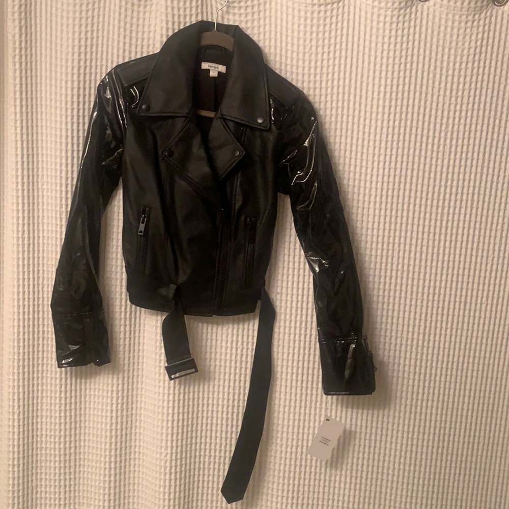 NWT Kensie faux leather/patent moto jacket